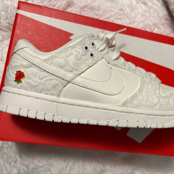 Nike Dunk- Brand New* - Picture 1 of 5